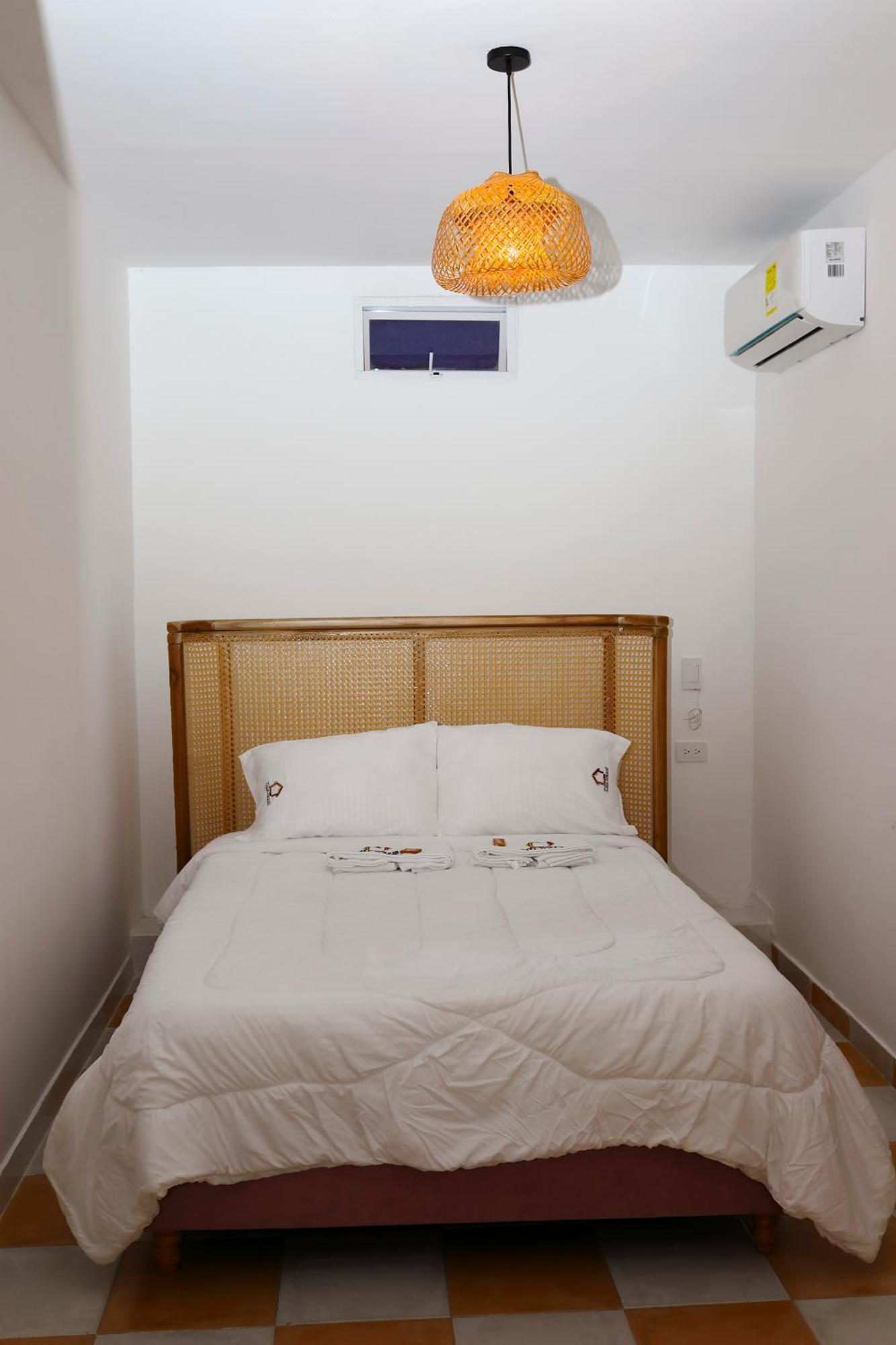 Hostal Casa Torres Centro Historico - Adults Only Cartagena Dış mekan fotoğraf