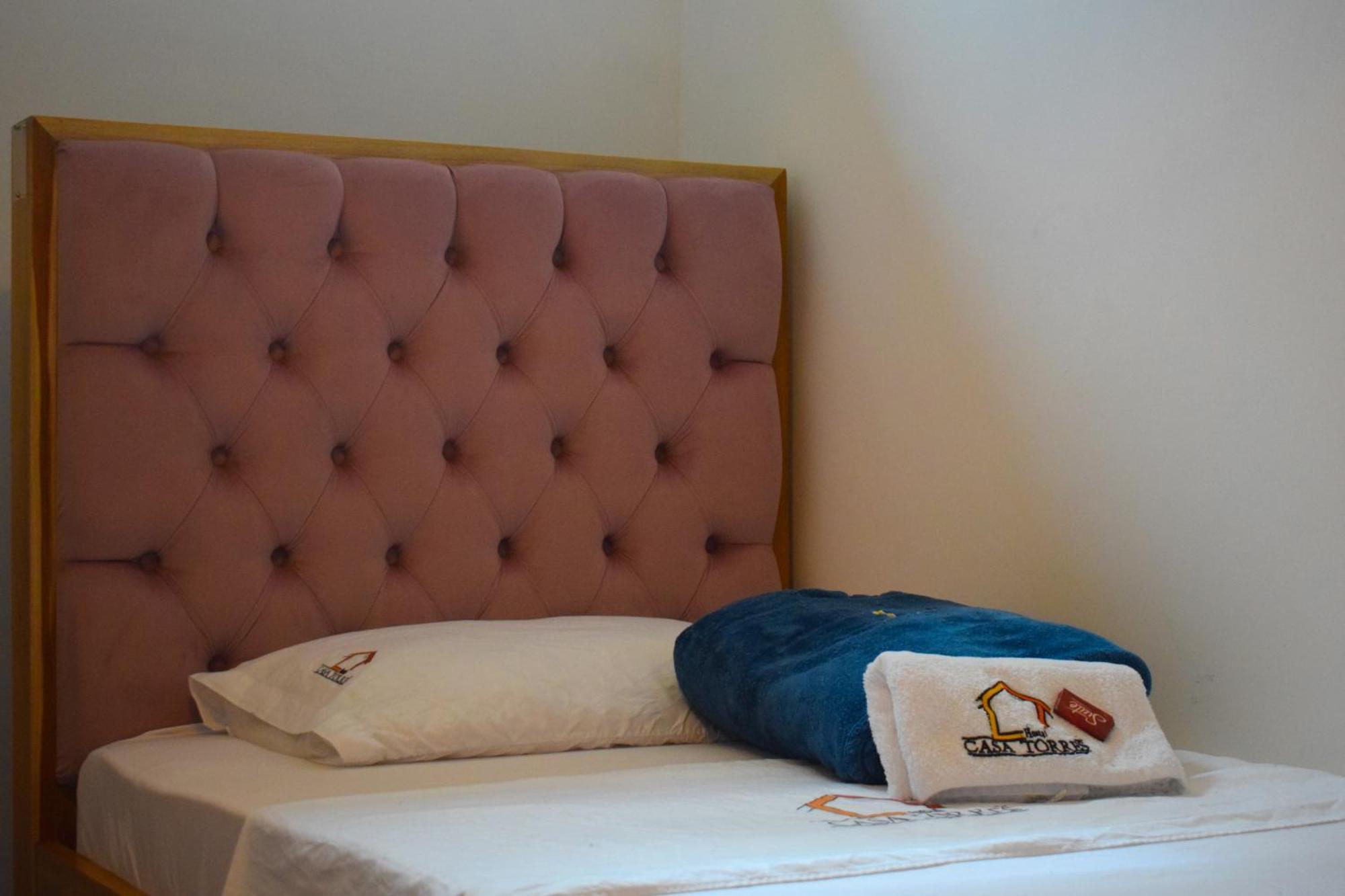 Hostal Casa Torres Centro Historico - Adults Only Cartagena Dış mekan fotoğraf
